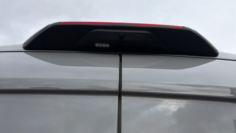 Ford Transit 350 L2 Diesel Fwd 2.0 EcoBlue 130ps H2 Limited Van Auto [8S] [Nav]